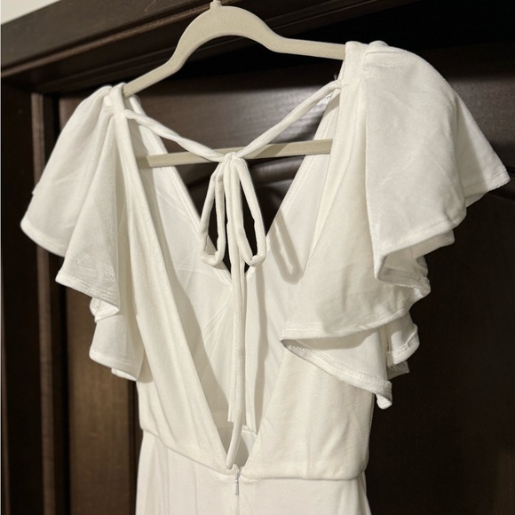 Velvet flutter sleeve gown - Picture 6 of 6